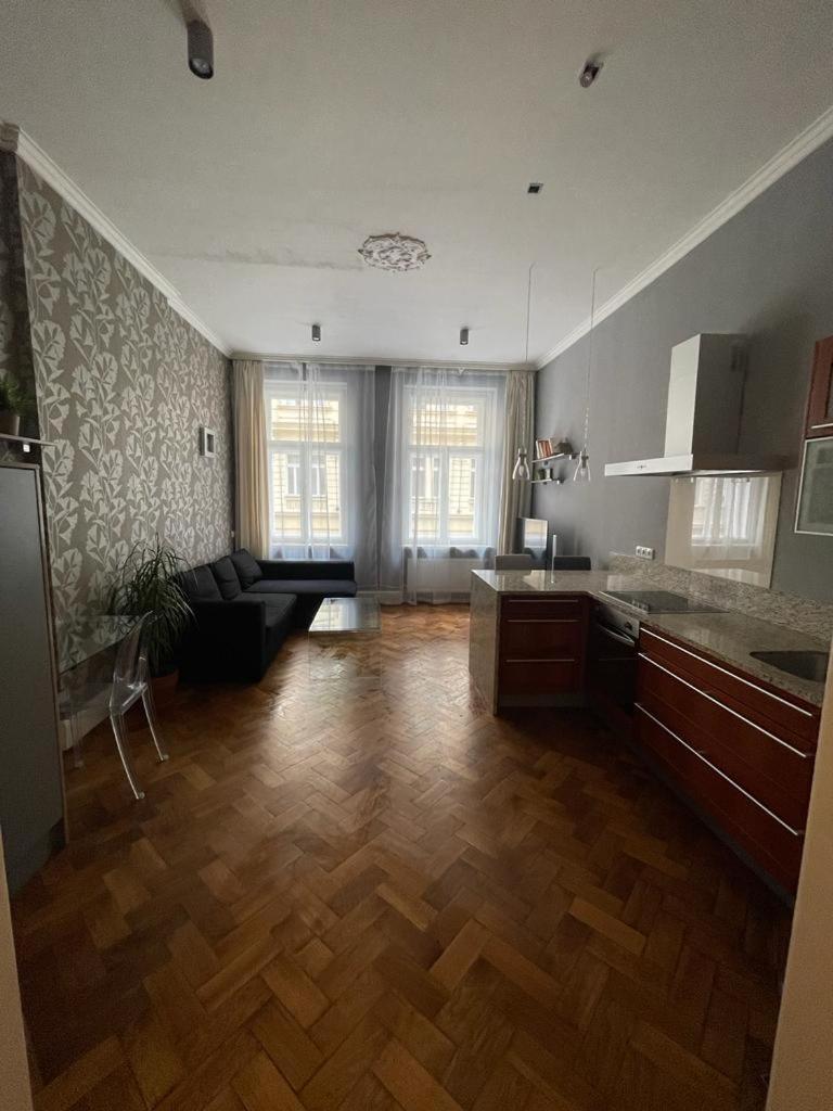 Holec Apartments Прага Экстерьер фото