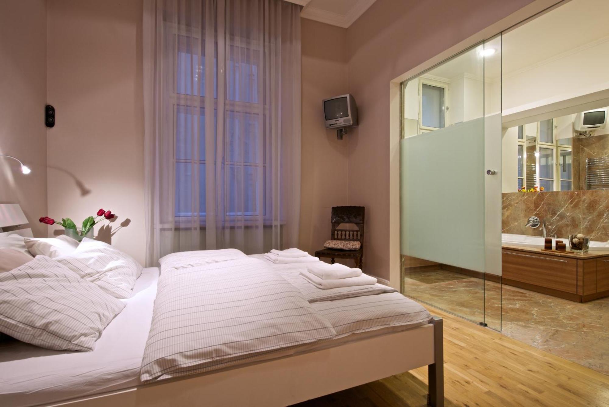 Holec Apartments Прага Номер фото