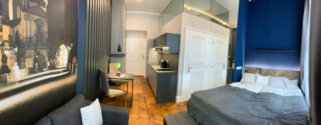 Holec Apartments Прага Экстерьер фото